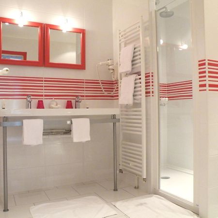Hotel Diderot Chinon Bagian luar foto
