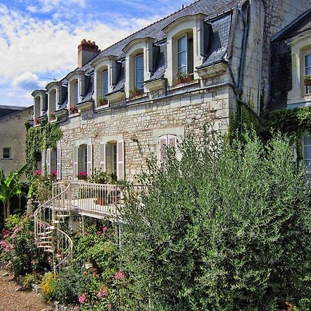 Hotel Diderot Chinon Bagian luar foto