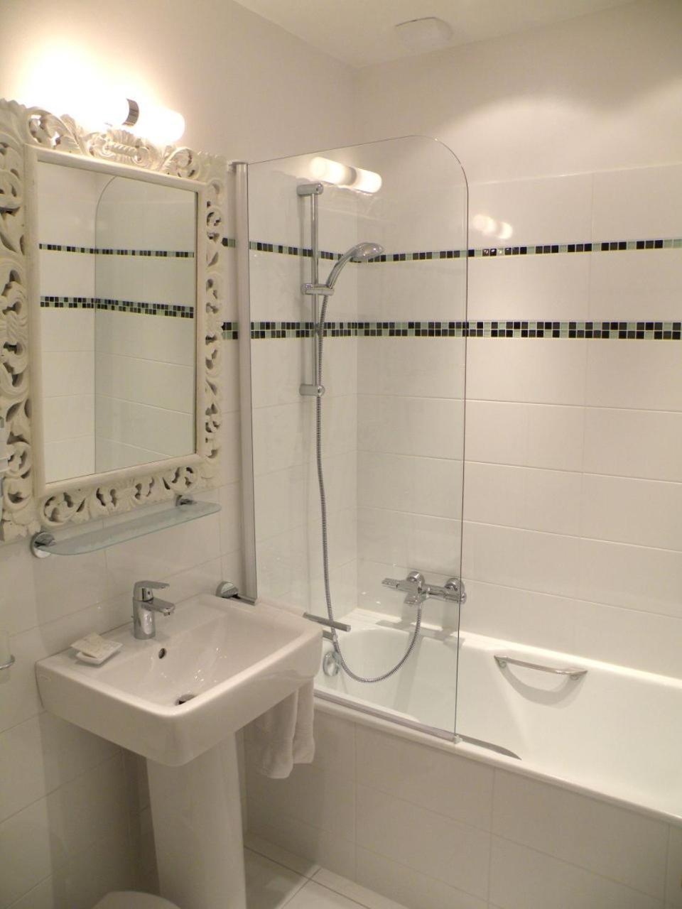 Hotel Diderot Chinon Bagian luar foto