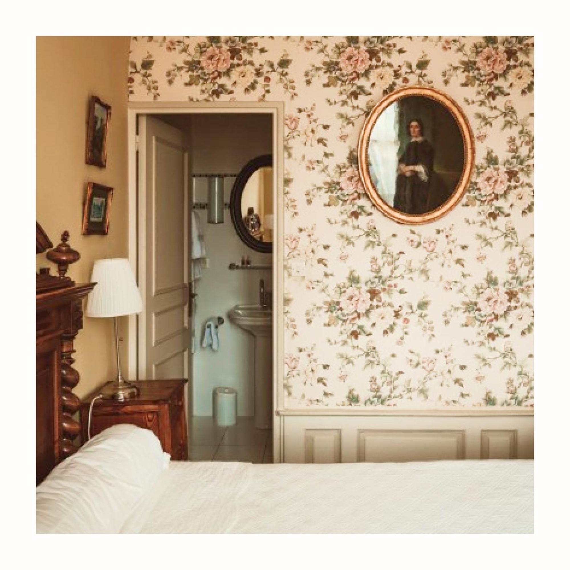 Hotel Diderot Chinon Bagian luar foto