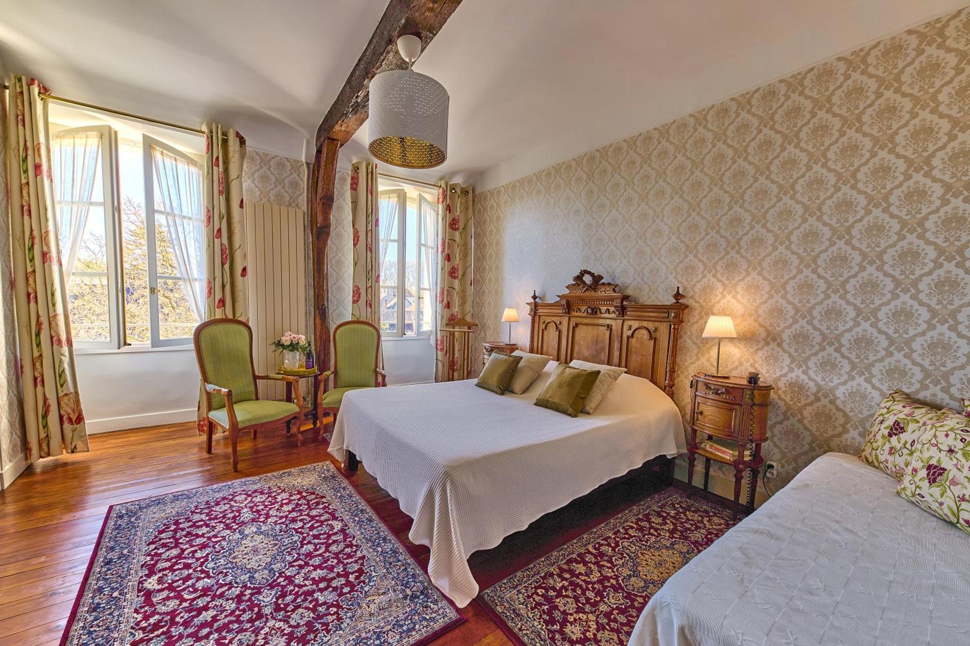 Hotel Diderot Chinon Bagian luar foto