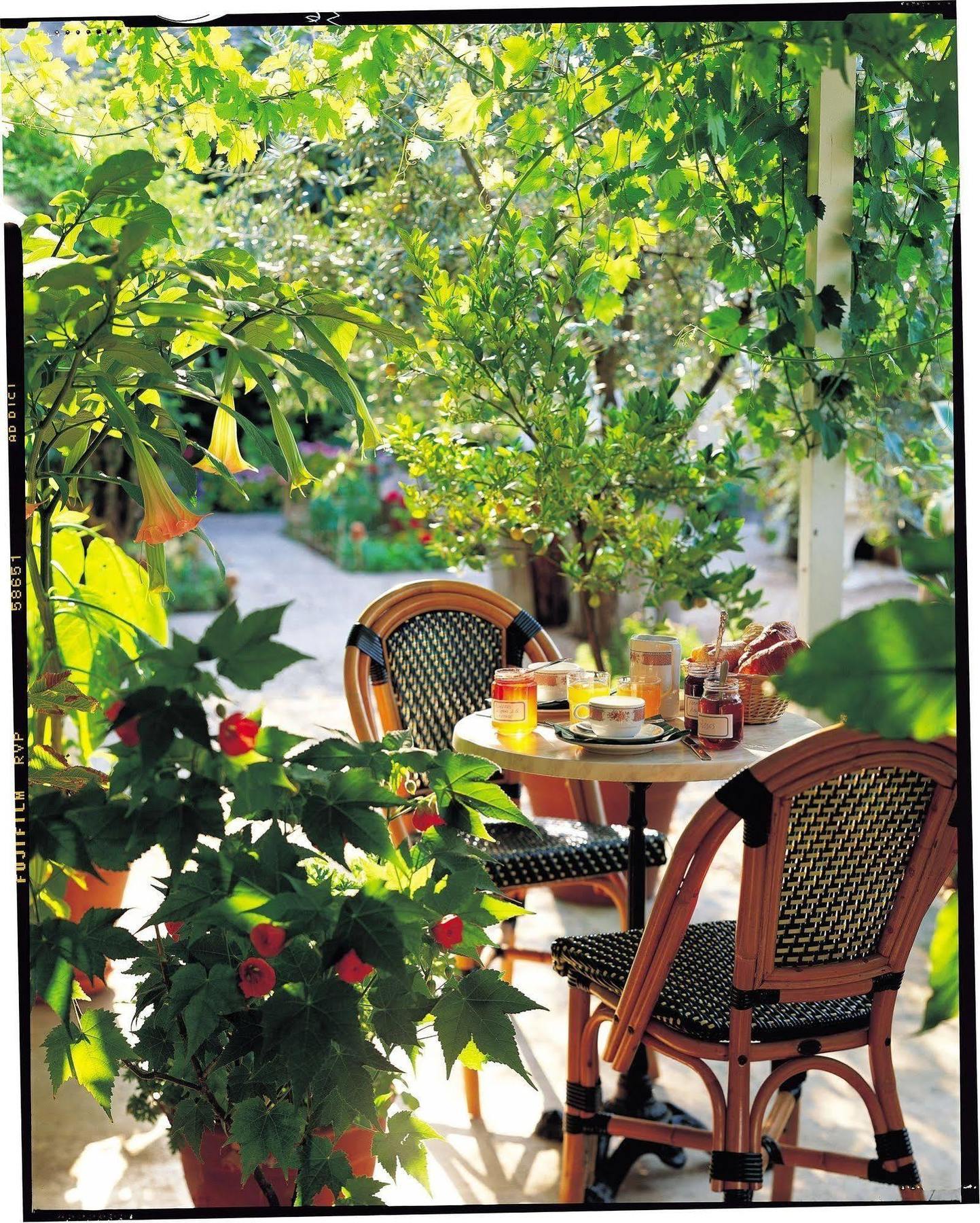 Hotel Diderot Chinon Bagian luar foto